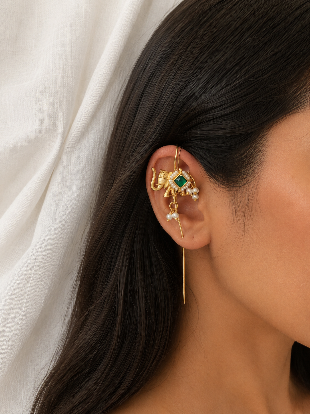 Gajraaj Pachi Kundan Earcuffs pair ✨