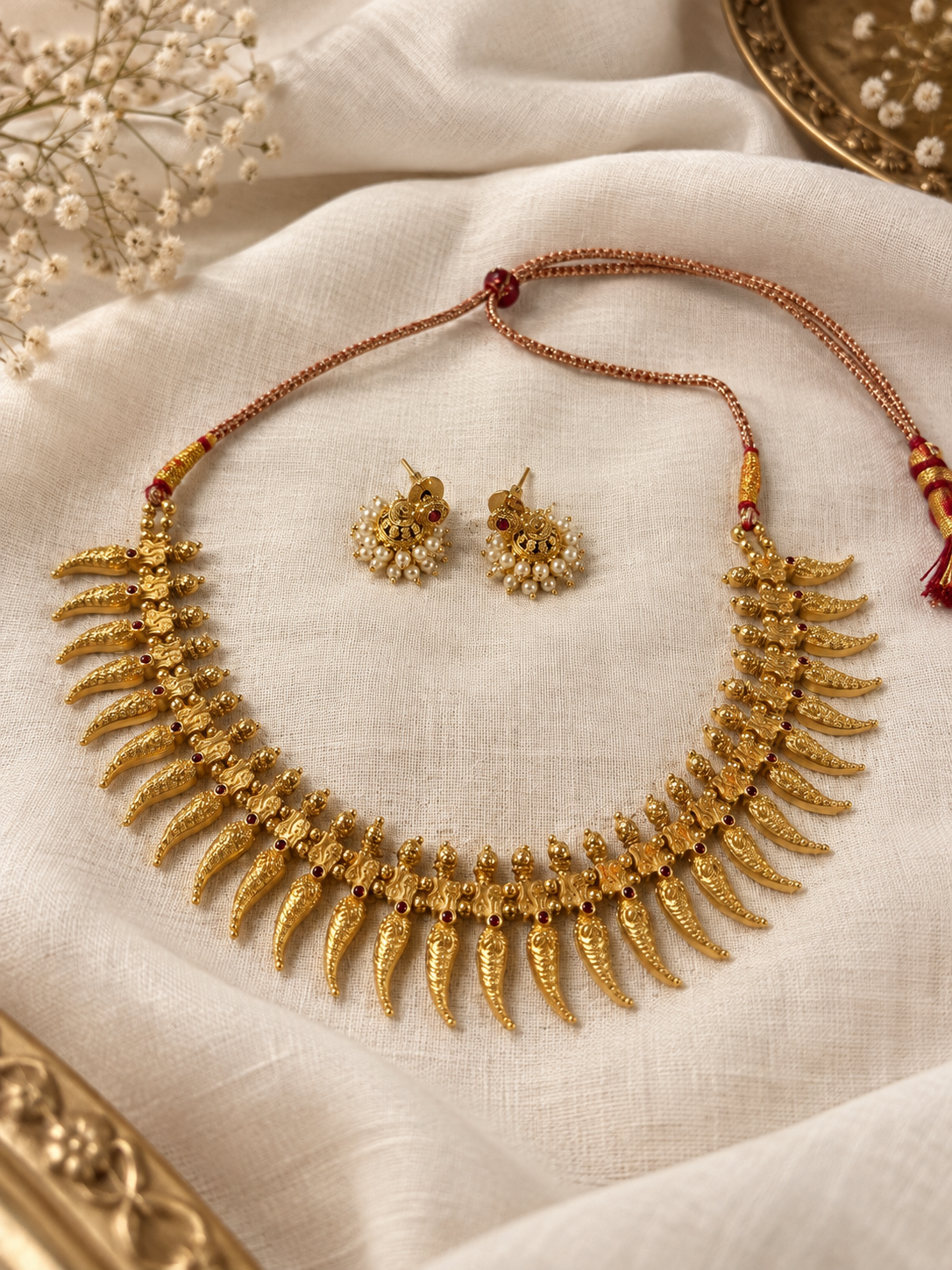Katyar Necklace Set
