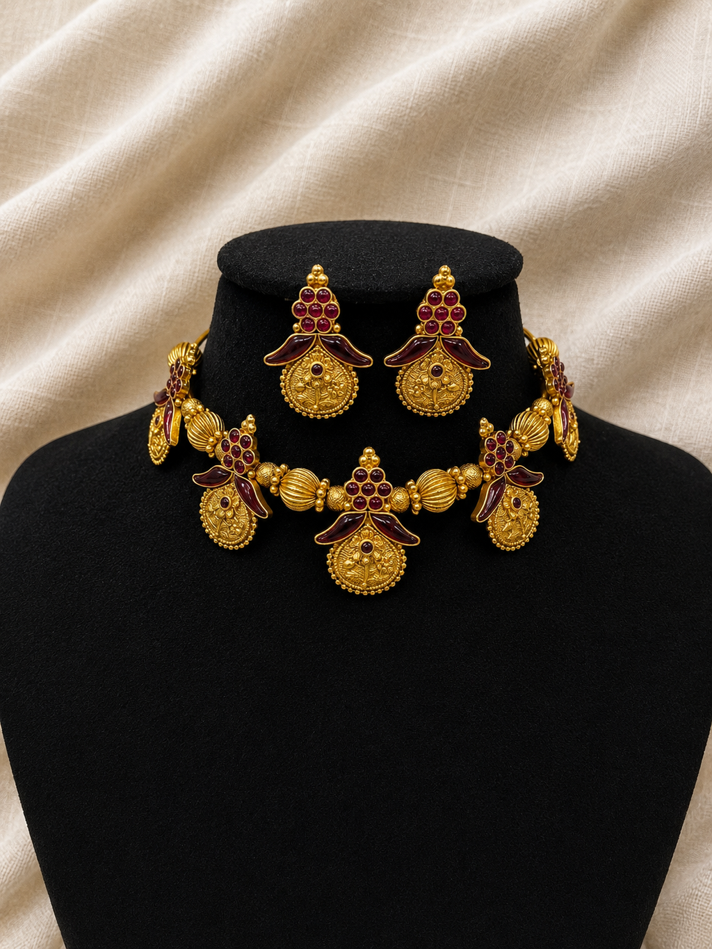 Maharani Mohanmal Temple Choker Set
