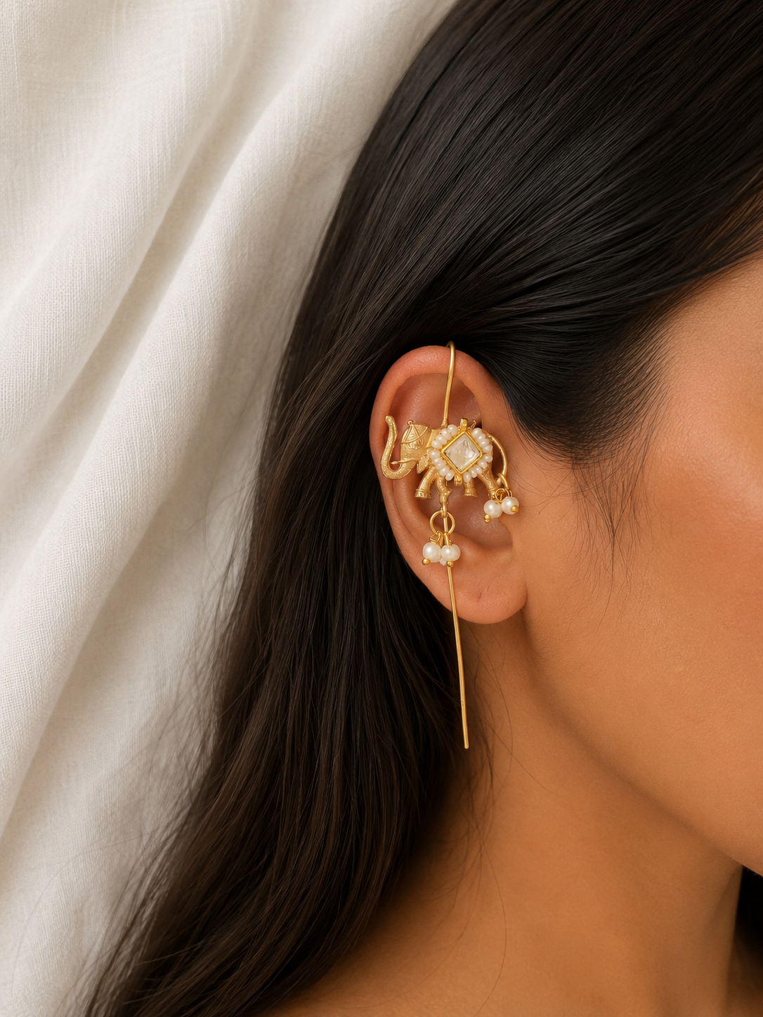 Gajraaj Pachi Kundan Earcuffs pair ✨