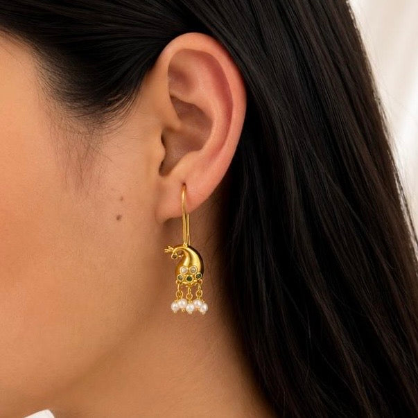 Mayura Valli 2-in-1 Ear Cuff Earrings