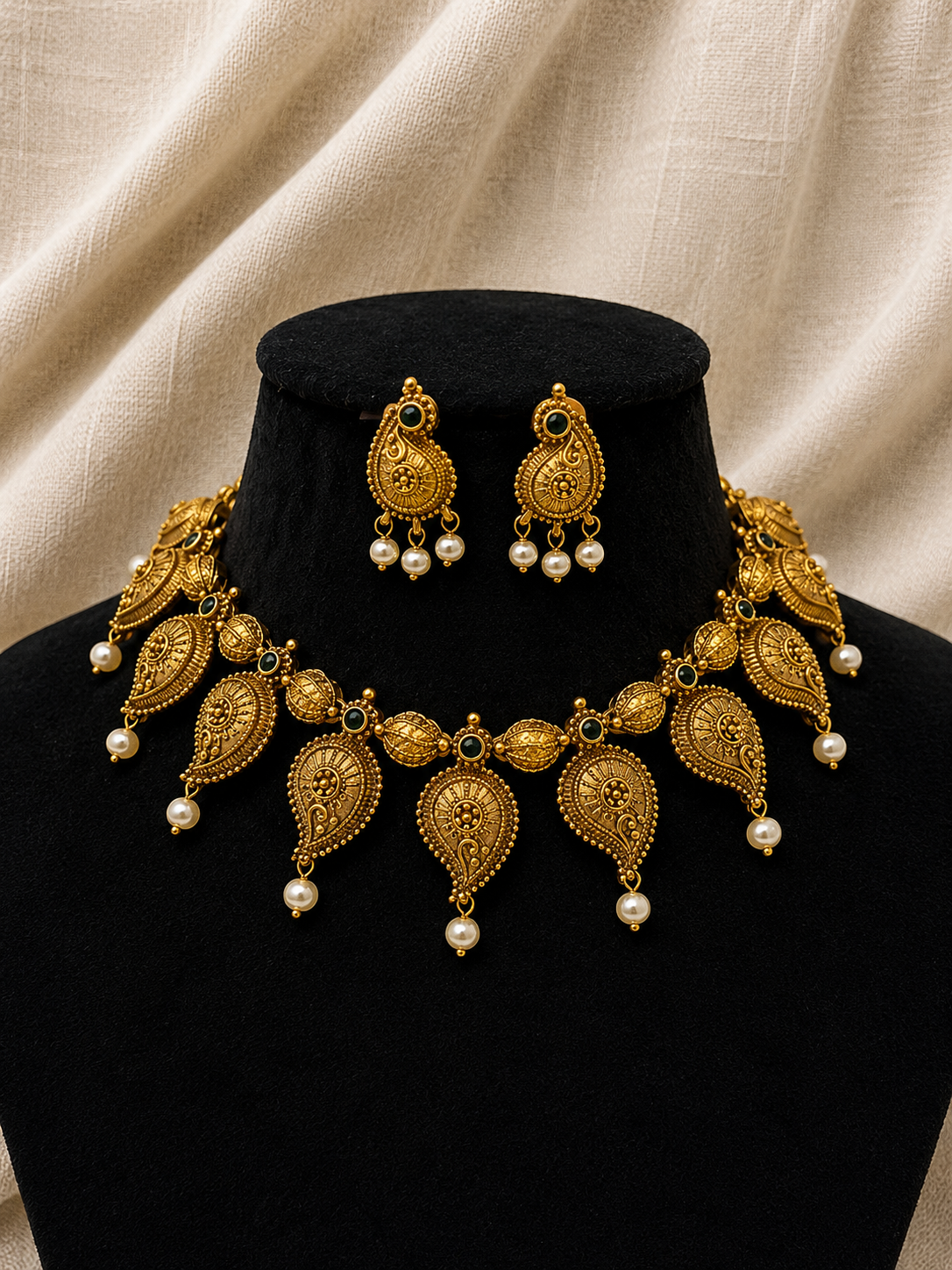 Antique Ambi (Mango Motif) Choker Necklace Set