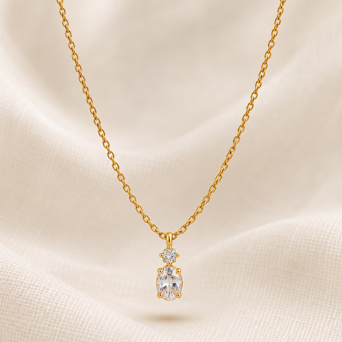 Elara Solitaire oval Necklace