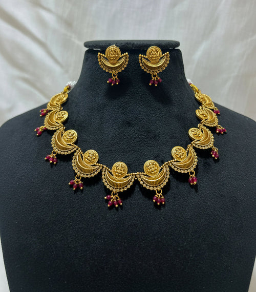Chandrakor Laxmi Rajamala Necklace Set